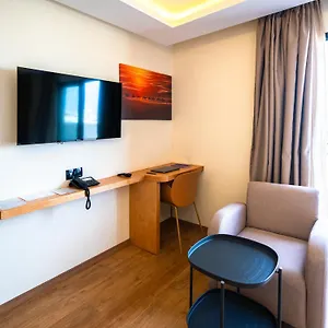 Hotel Unico Maarif